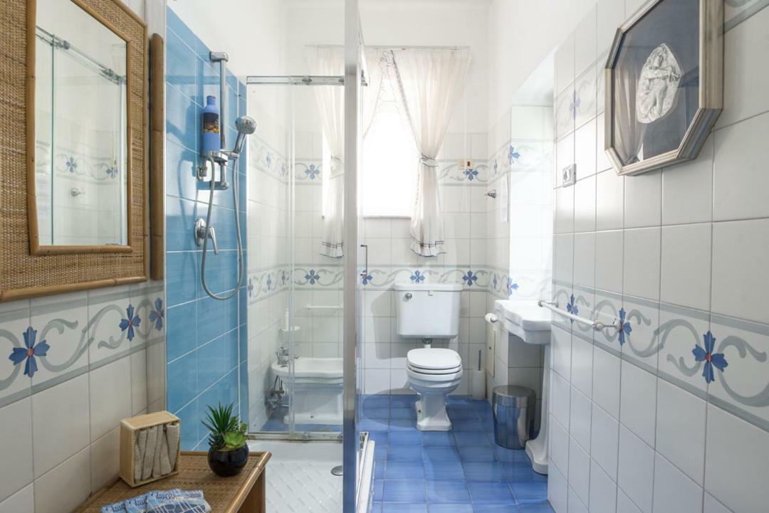 نابولي B&B Graziani Relais المظهر الخارجي الصورة