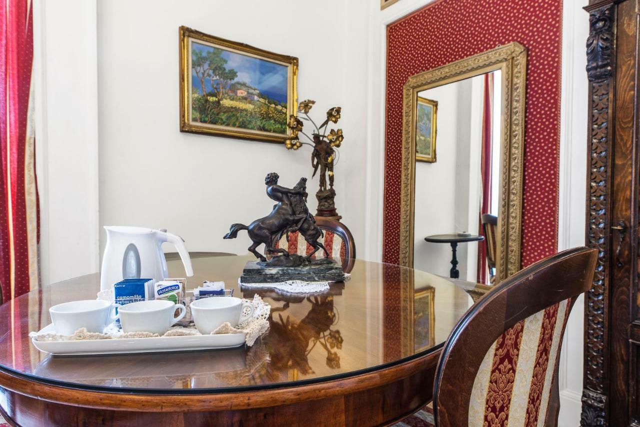 نابولي B&B Graziani Relais المظهر الخارجي الصورة