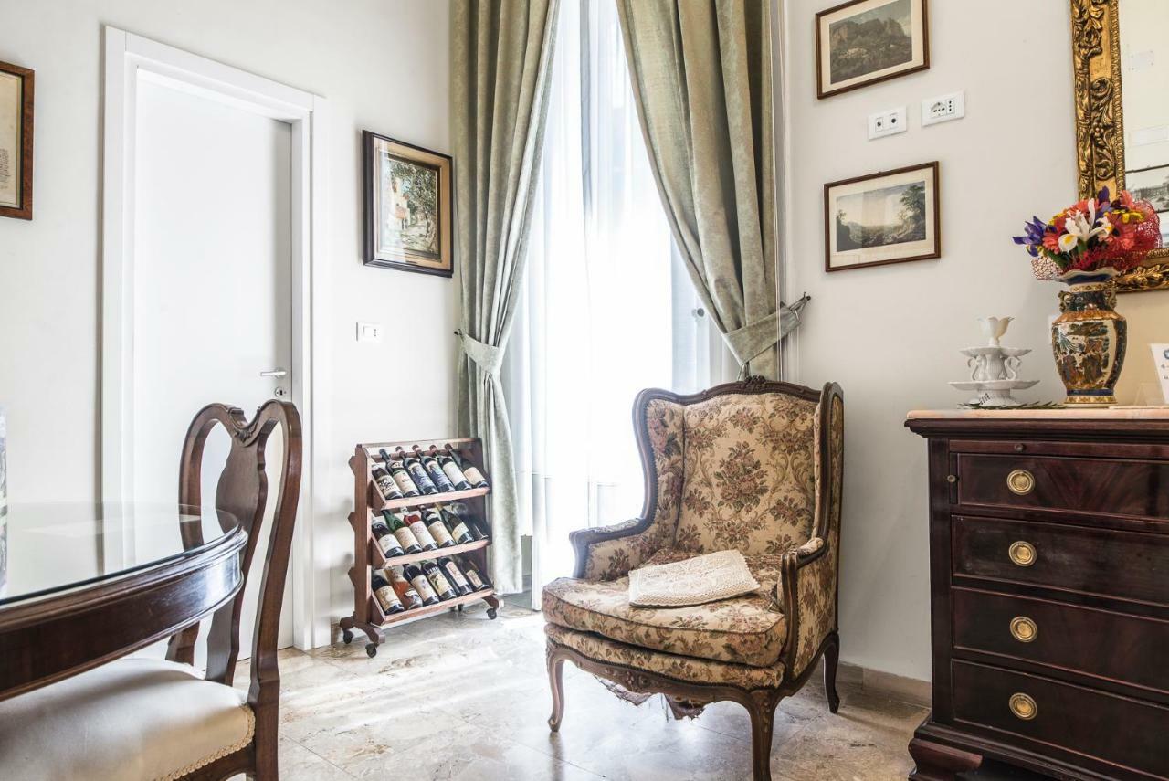 نابولي B&B Graziani Relais المظهر الخارجي الصورة