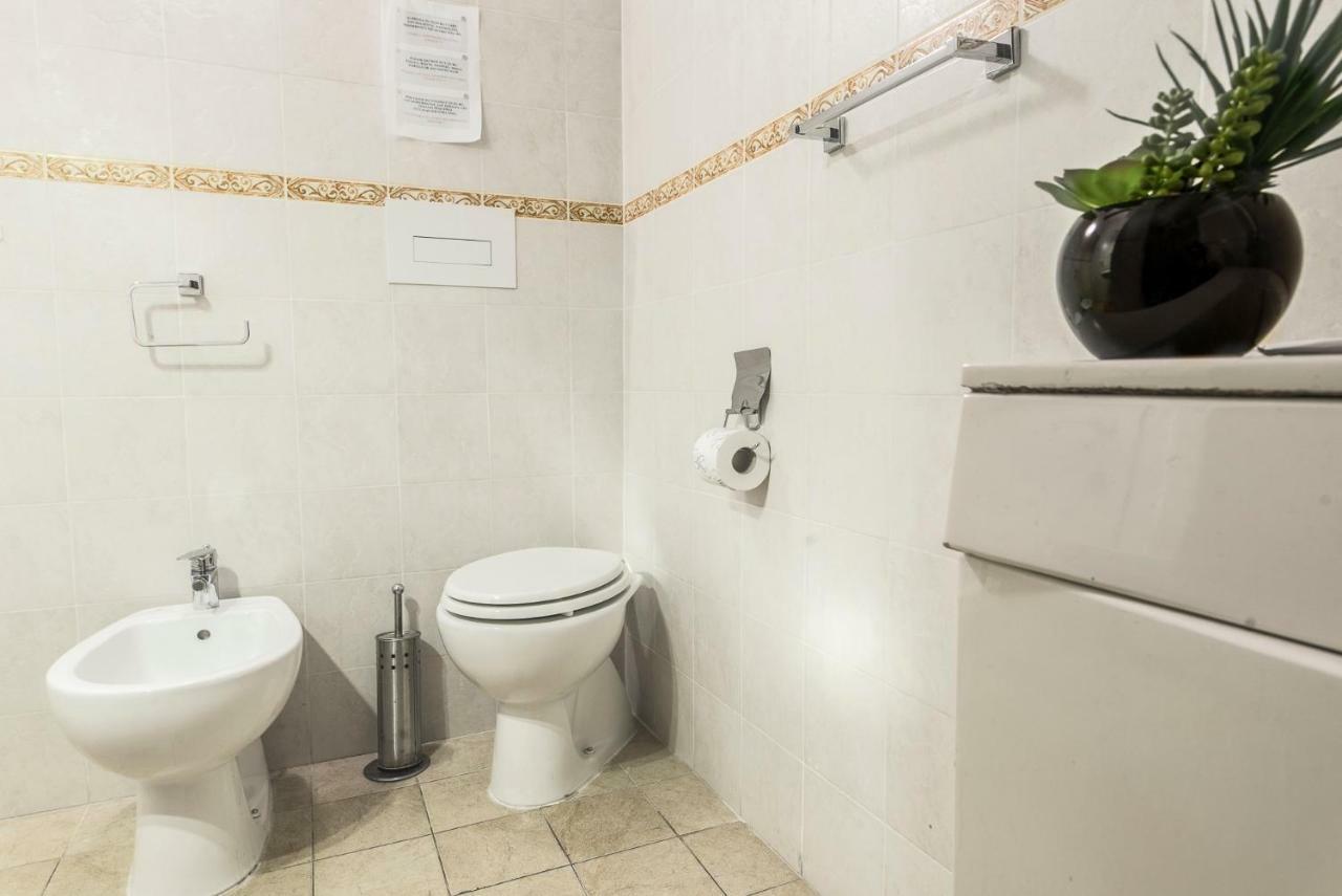 نابولي B&B Graziani Relais المظهر الخارجي الصورة